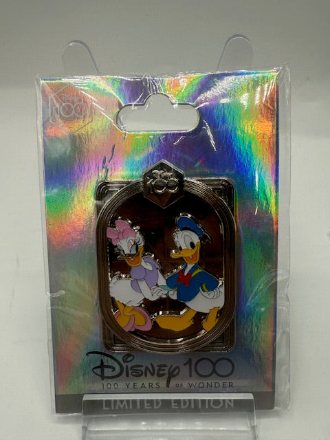 Donald Daisy DEC LE 400 100 Year Disney Pin