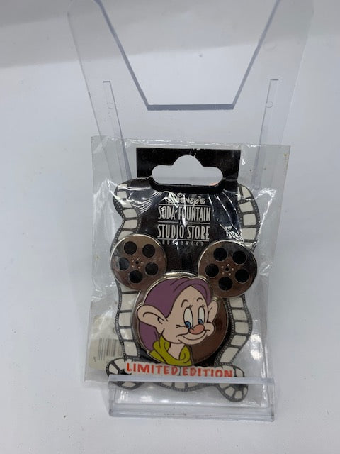 Dopey Music Box DSF LE 300 Disney Pin