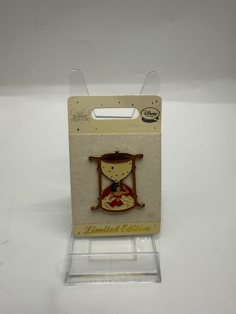 Red Jasmine Dress UK LE 150 Disney Pin Sand Blast
