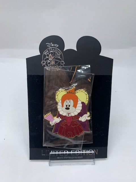 Minnie Mouse Shopping Queen Elizabeth LE 100 Disney Pin