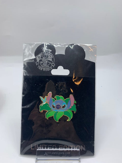 Stitch Shopping Humming LE 250 Disney Pin