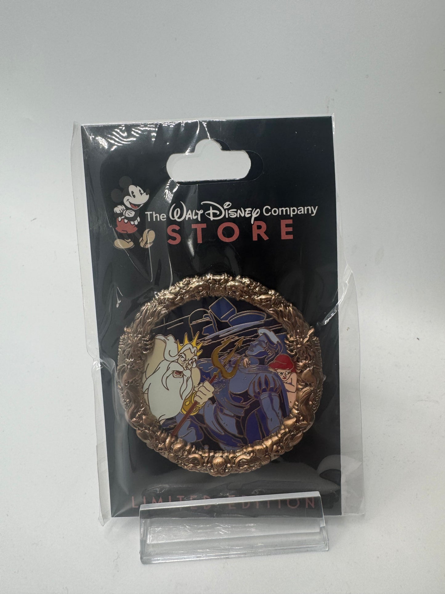 Ariel King Trition DEC TLM 35TH Anniversary LE 250 Disney Pin