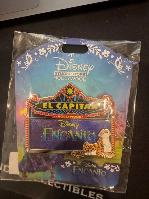 Encanto Marquee DSSH LE 400 Disney Pin