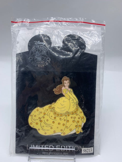 Belle Pave Shopping LE 250 Disney Pin