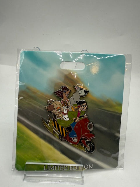 Oliver Grand Prix WDI LE 300 Disney Pin