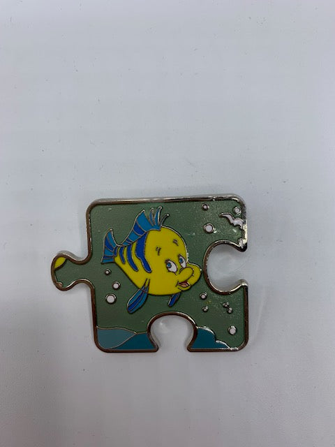 Flounder Puzzle Piece Little Mermaid LE 900 Disney Pin