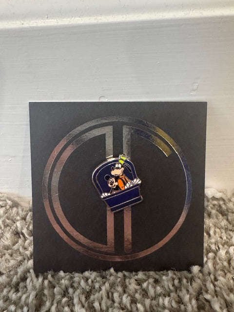 Haunted Mansion Happy Haunts Goofy Mickey LE 50 Disney Pin