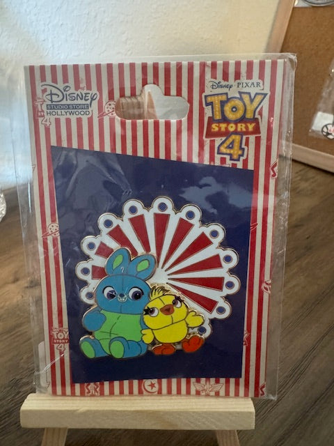 Toy Story 4 Ducky Bunny Surprise LE 150 Disney Pin
