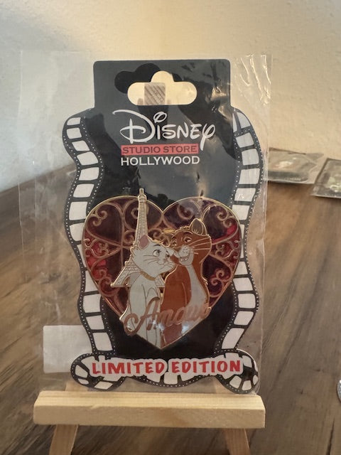 Aristocats Heart DSSH LE 300 Love Disney Pin