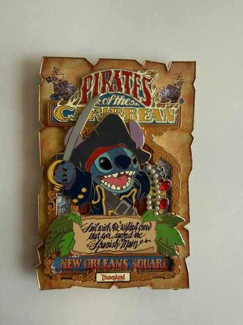 Stitch Disneyland Pirates Jumbo LE 500 Disney Pin