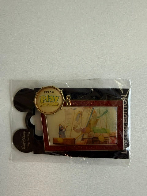 Ratatouille Pixar Play WDI LE 300 Disney Pin