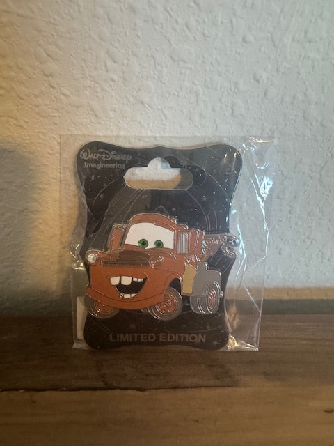 Mater WDI Diamond LE 250 Cars Disney Pin
