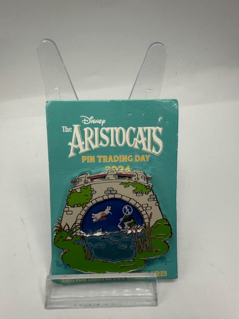 Aristocats Spinner Paris LE 500 Disney Pin