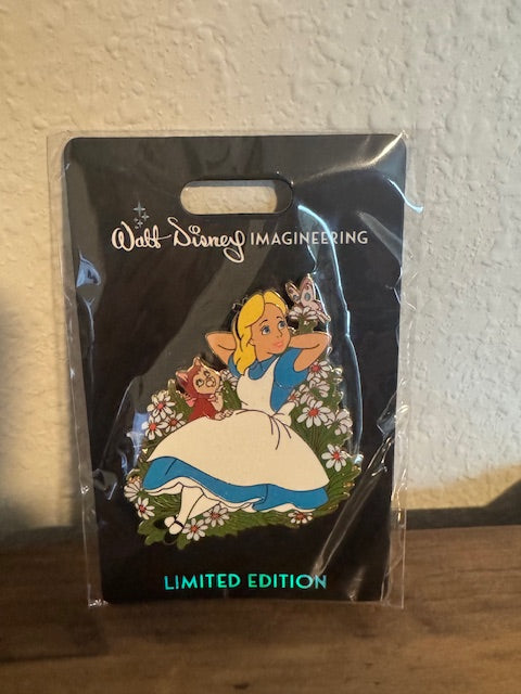 Alice WDI Alice Flower Girl LE 250 Disney Pin