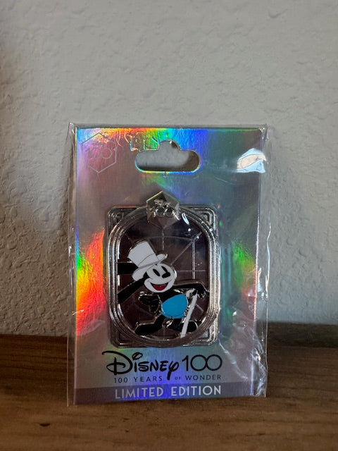Oswald DEC 100 LE 400 Disney Pin