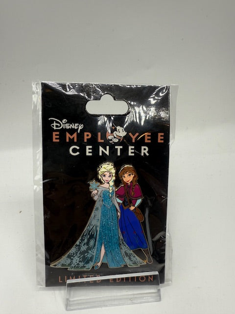 Frozen Anna Elsa Adventure Final DEC LE 250 Fashion Pin