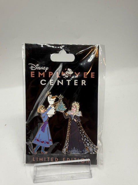 Frozen Anna Elsa Olaf Adventure DEC LE 250 Fashion Pin