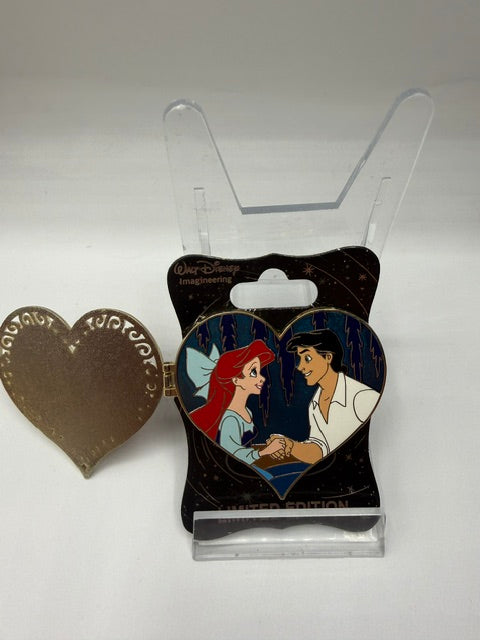 Kiss A Girl WDI LE 300 Disney Pin