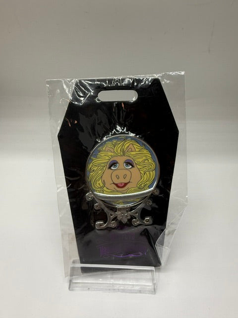 Miss Piggy WDI LE D23 Disney Haunted Mansion