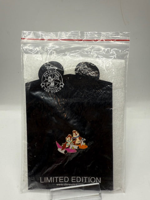 Chip Dale Scooter Shopping LE 1000 Disney Pin