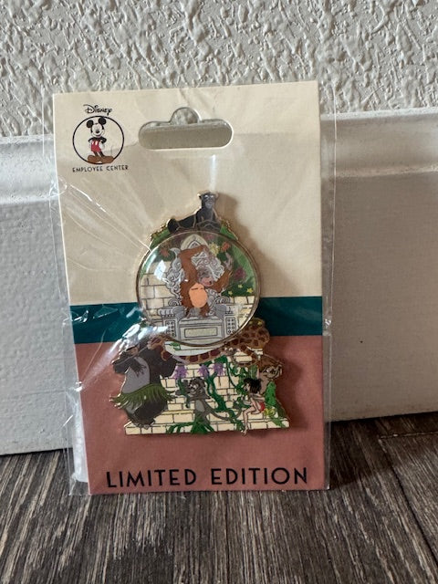 Jungle Book Snow Globe DEC LE 250 Disney Pin