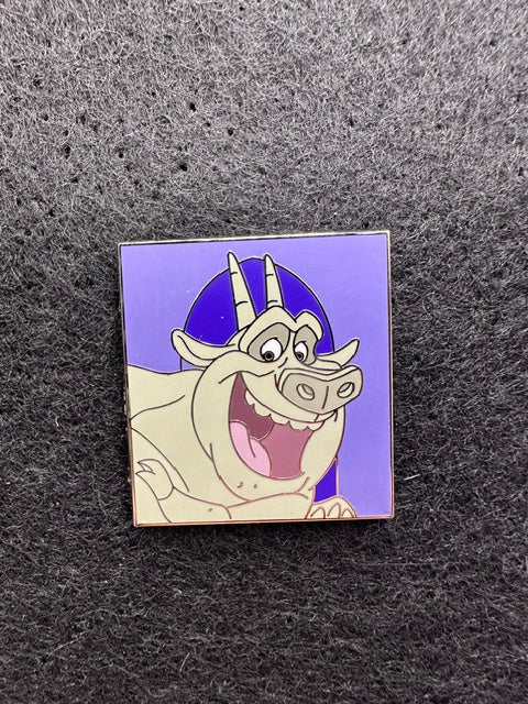 2026 Hunchback of Notre Dame Puzzle Piece Hugo LR Pin J