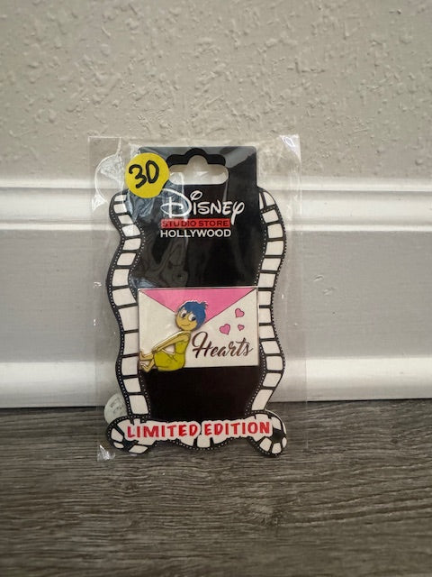 Joy Valentine Heart DSSH LE 400 Disney Pin