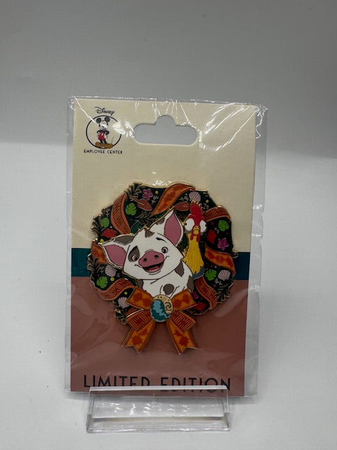 Pua Hei Hei Wreath DEC LE 250 Disney Pin