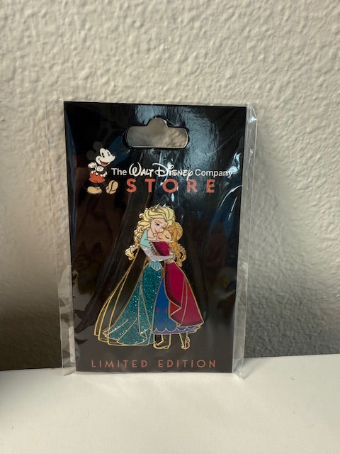 Anna Elsa DEC Hug LE 300 Disney Pin