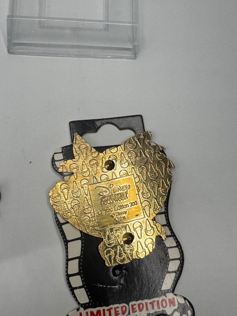 Lucifer Big Head Cat DSSH AP LE 300 Disney Pin