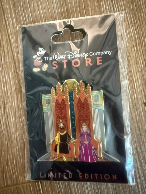 Sleeping Beauty Throne TWDC Pin