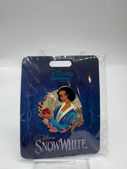 Snow White Live Action Profile DSSH LE 400 Disney Pin
