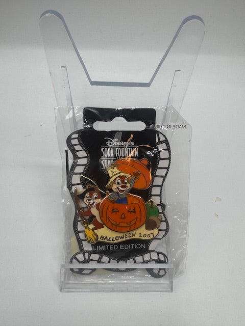 Chip Dale Halloween 2007 DSF LE 300 Disney Pin