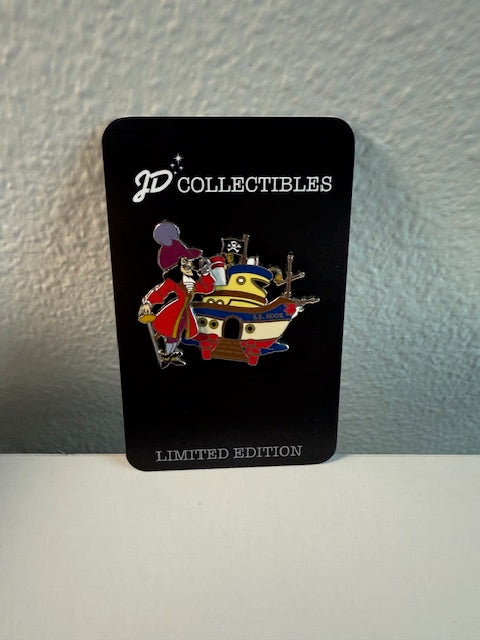 Captain Hook LE 300 Villains Pin