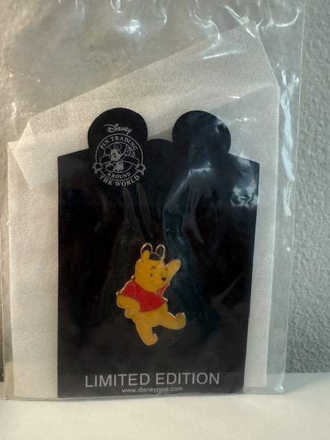 Pooh Shopping Mickey Mouse Ears LE 250 Disney Pin
