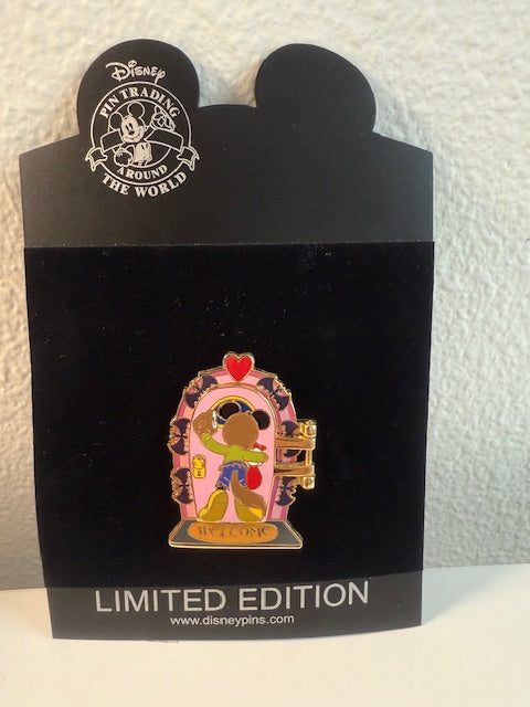 Mickey Minnie Mouse Shopping Halloween Doors LE 100 Disney Pin