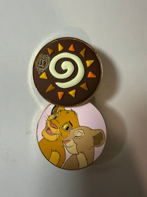 Club 33 Nala Pin