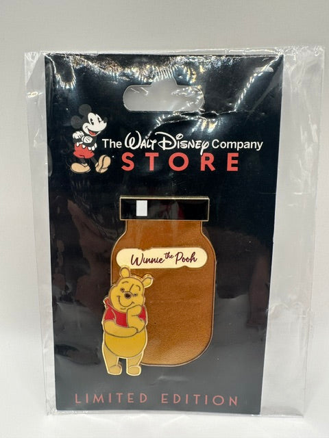 DEC shades of magic Pooh LE 400 Pin J
