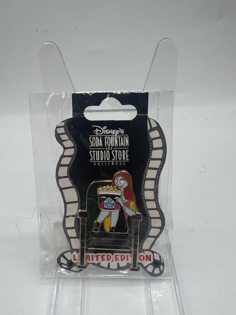 Sally Movie Chair Popcorn DSSH LE 300 Disney Pin