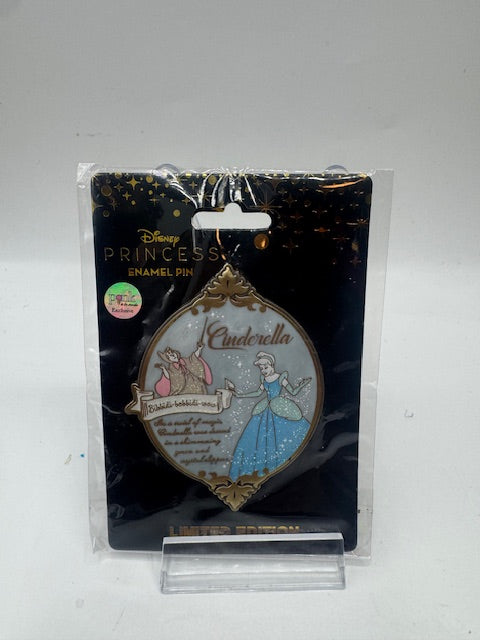 Cinderella Pink a la mode LE 300 Disney Pin