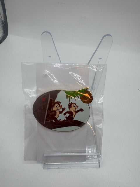 Chip and Dale Auction Door Disney Pin