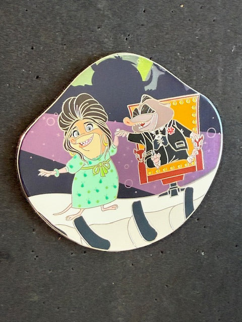 Zootopia WDI LE 400 Mr Big Comes with Card and Plastic