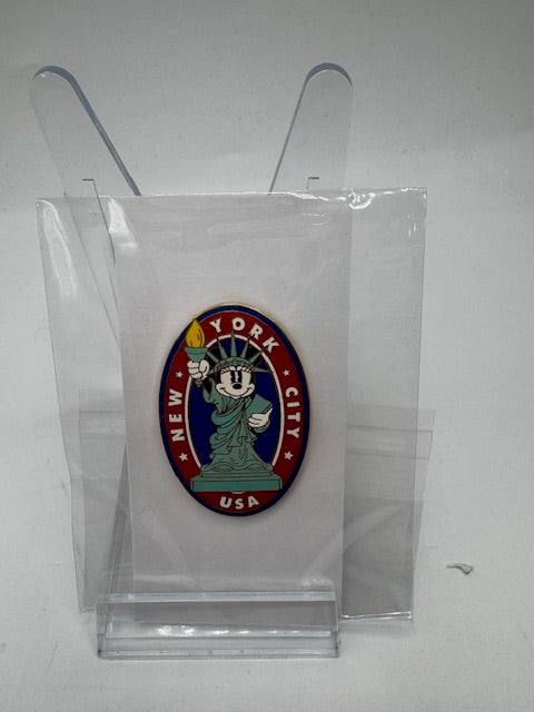Minnie Mouse Statue of Liberty LE Disney Pin