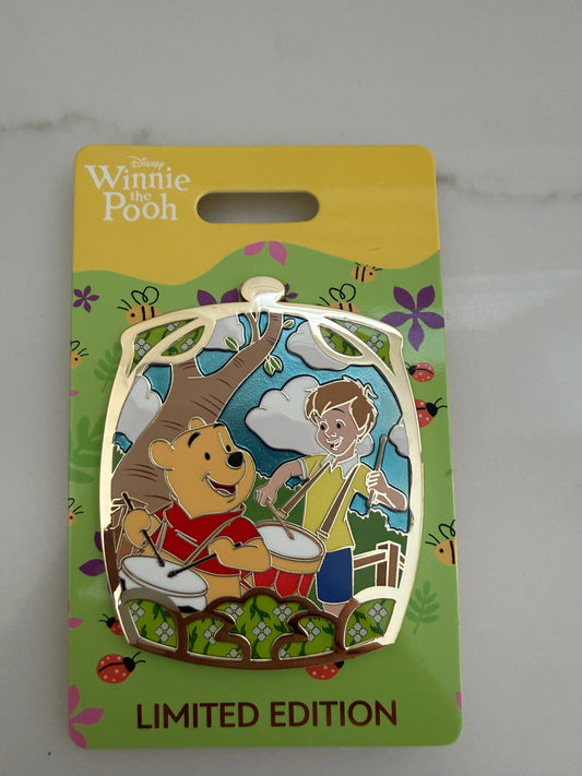 Pooh Robin Summer Season #2 WDI LE 300 Disney Pins