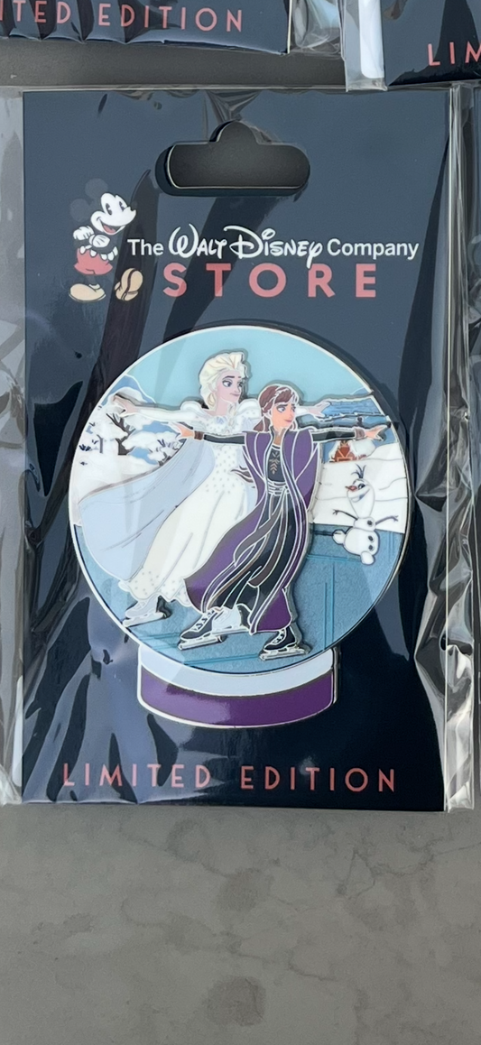 Winter Memories DEC LE 400 Anna Elsa Disney Pin