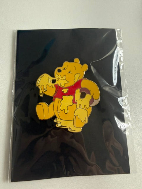 Winnie the Pooh Auctions Honey LE 500 Disney Pin