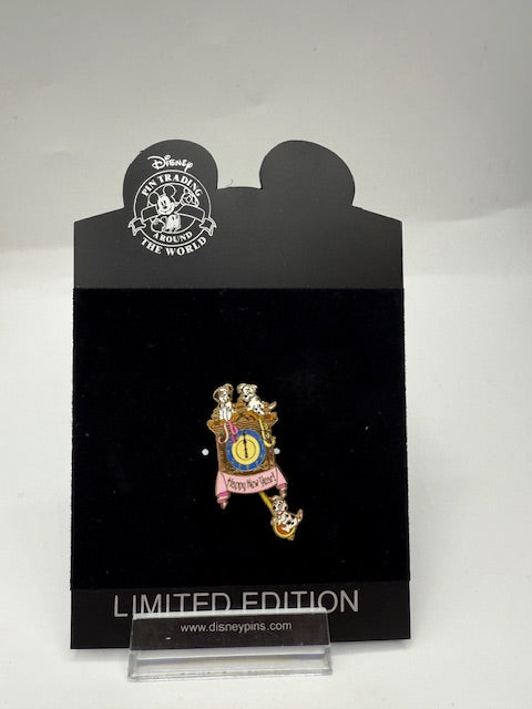 101 Dalmatians Happy New Year Shopping LE 250 Dangle Pin