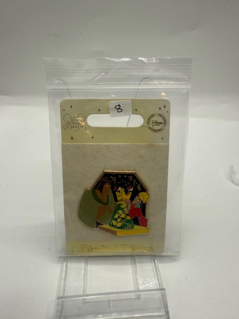 Emperor's New Groove  Disney Store UK LE 150 Disney Pin