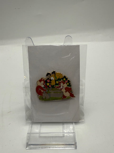 Chip Dale Pluto Disney Store UK LE 200 Disney Pin