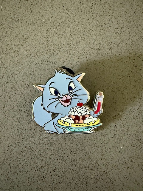 Yzma Cat Emperor New Groove PTD DSSH LE 300 Disney Pin